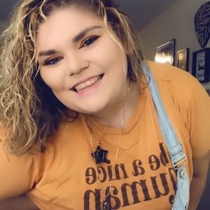 Meet your Posher, Tabetha